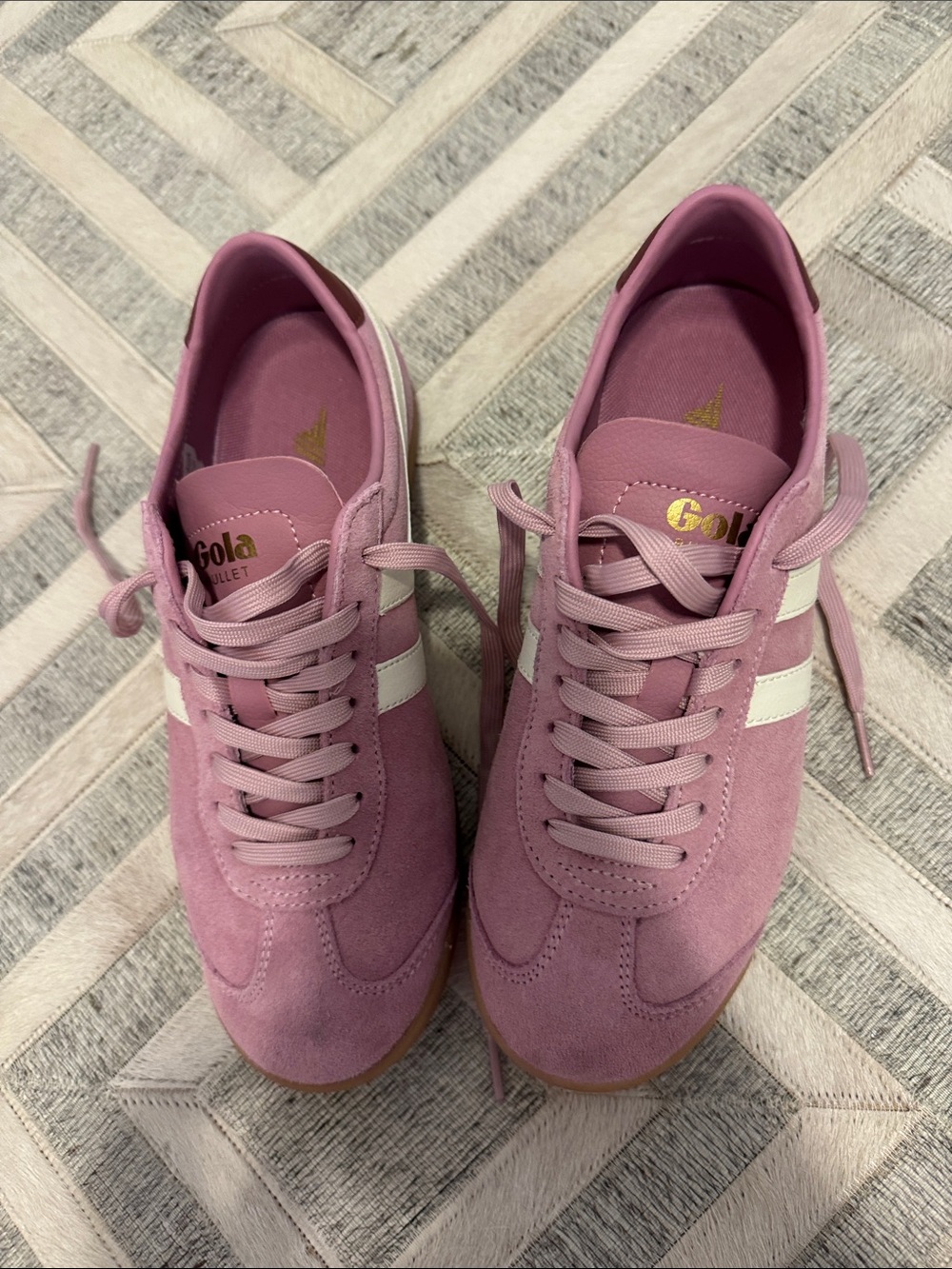 Gola Elan Pink Suede Women's Low-Top Sneakers with White Stripes